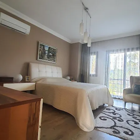 Cem Golturkbuku Feriehus Bodrum